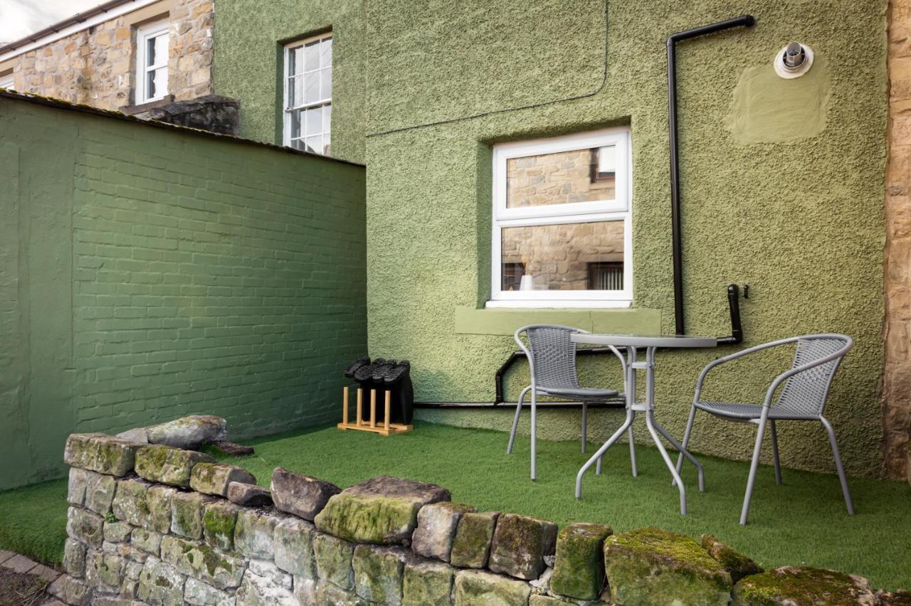 Luxe Design - Grade II Listed Cottage - Heart Of Alnwick Bagian luar foto