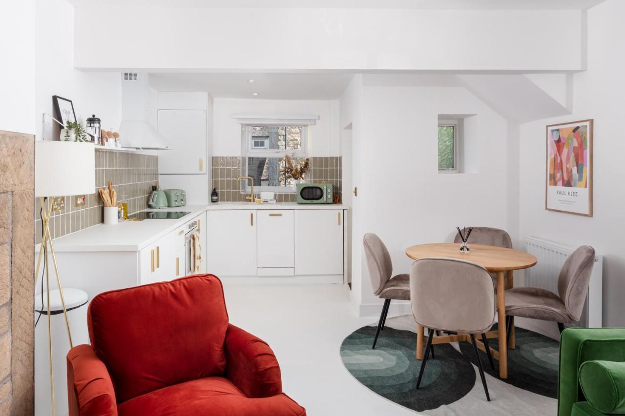 Luxe Design - Grade II Listed Cottage - Heart Of Alnwick Bagian luar foto